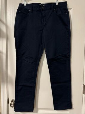 Banana Republic Travel Jean - 35x32
